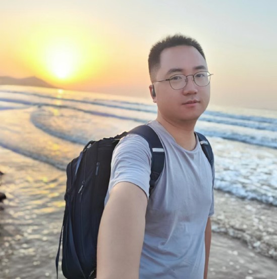 Photo of Hai Huang